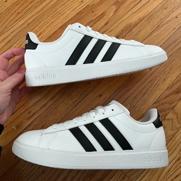 Adidas Grand Court Sneakers - Picture 7 of 11